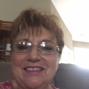 Meet your Posher, Vicki